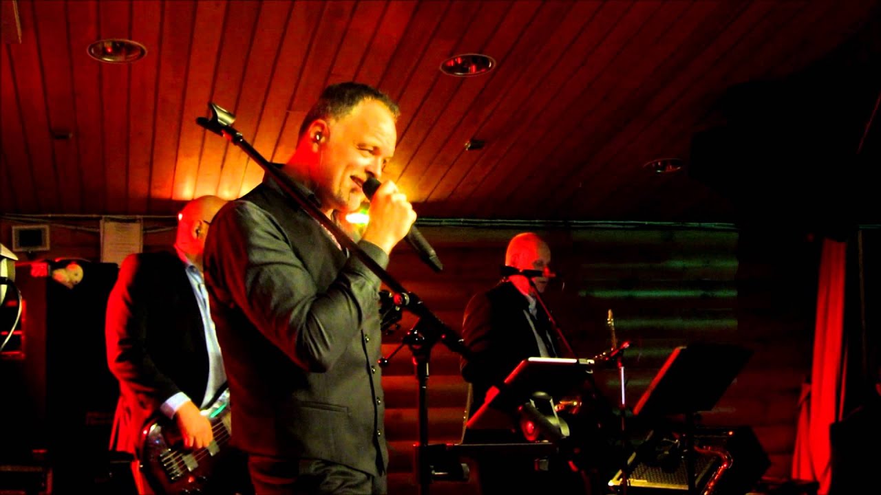 Charles Plogman & Rosette - Jalat alta