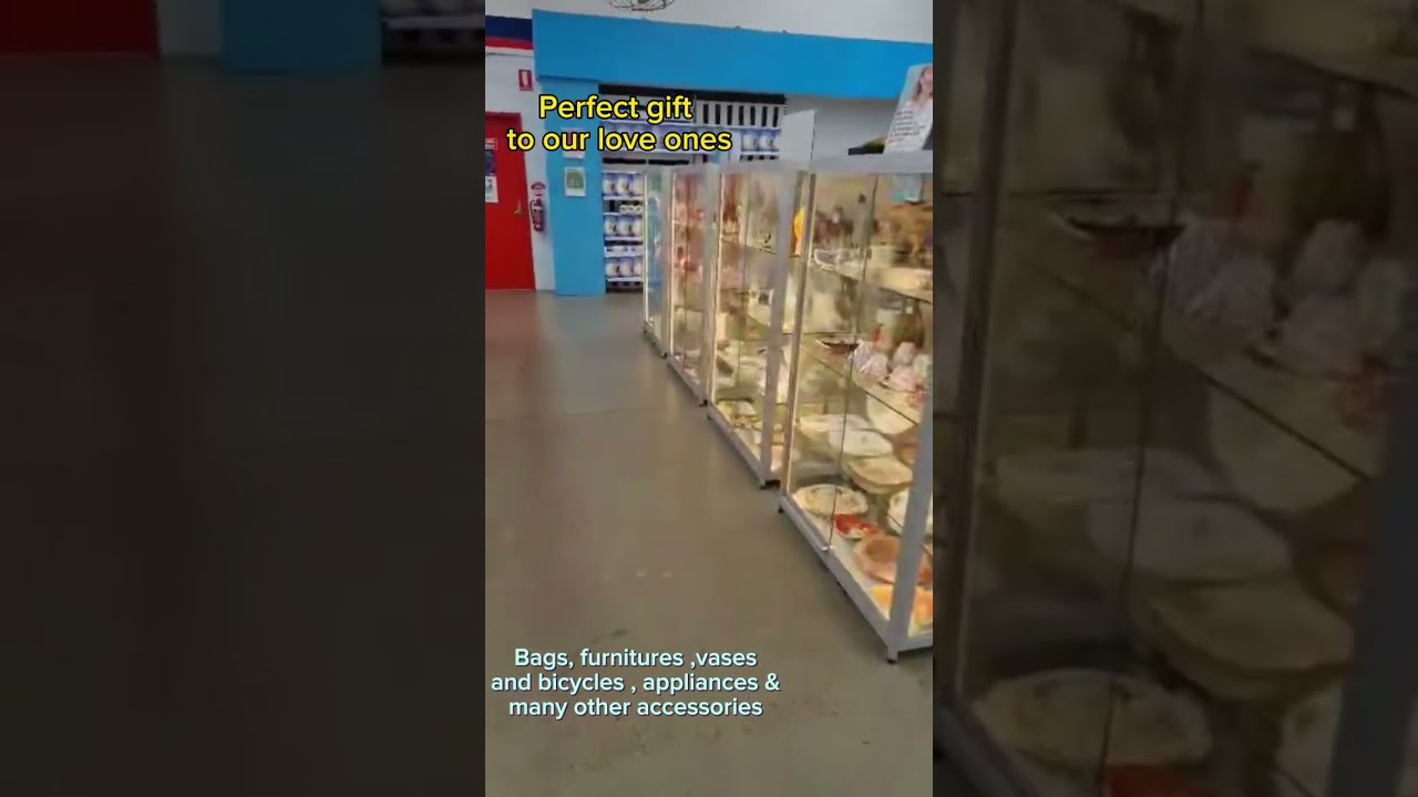 Salvos Store/Shop - very cheap & second hand products but good as new in Wollongong, AUSTRALIA