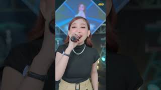 Download Lagu Umpomo aku ra wedi duso Loro tak wales loro (SHINTA ARSINTA - UMPOMO) #shorts MP3