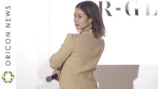 BENI、ヌーディー衣装で登場！妊娠7ヶ月“ふっくらお腹”に笑顔「ガンガン蹴ってきます」　『R-GLOW SHAMPOO／TREATMENT』新商品発表会