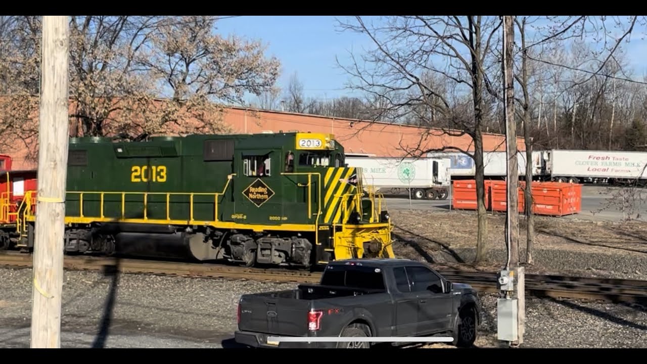 Reading and Northern Christmas Train Pulling into the Outer Station