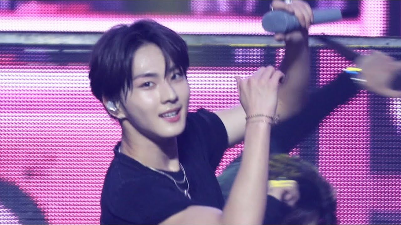 [4K] 엔하이픈 정원 'XO' 직캠ㅣENHYPEN JUNGWON fancam  250531 Weverse Con 위버스콘