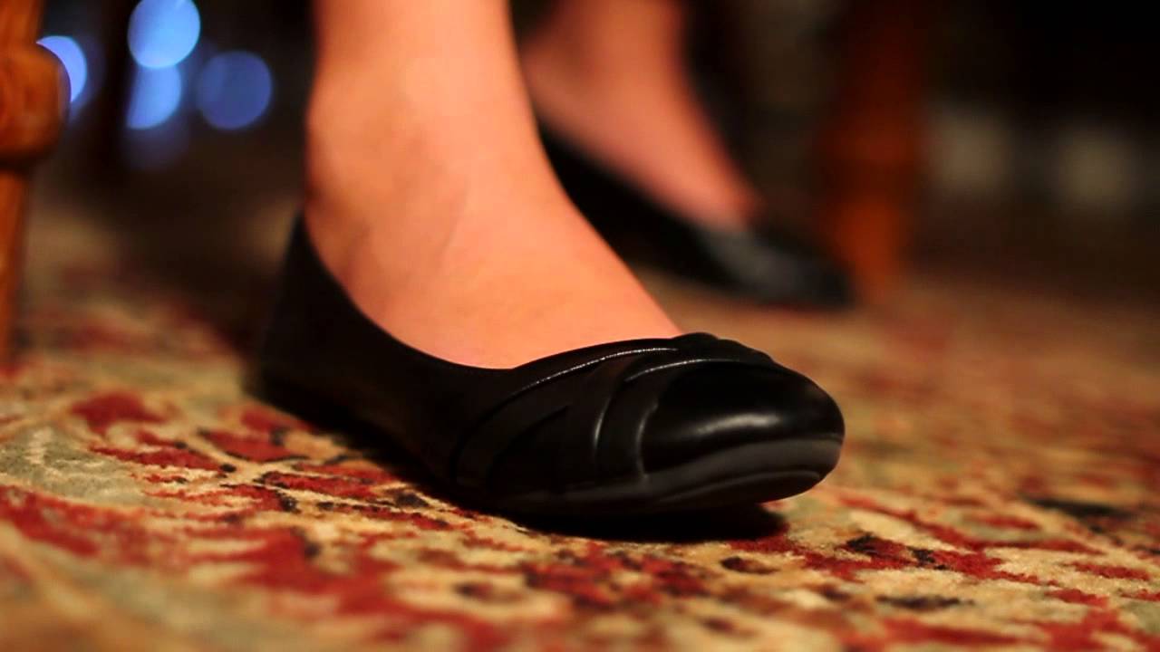 TV Commercial (30): A Kirchhoff's Holiday