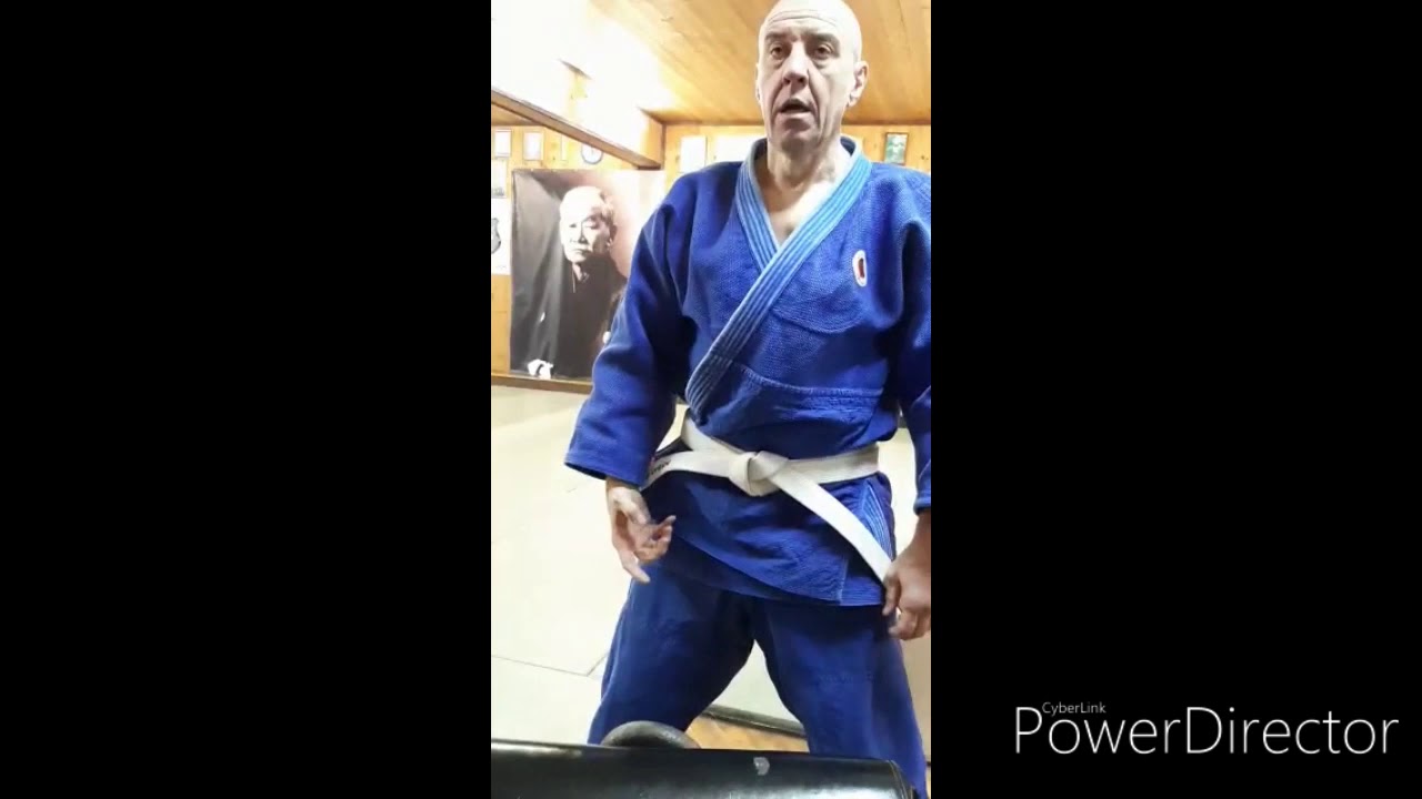 exercises with kettlebell / lifting with one finger / Sensei Kosorotov