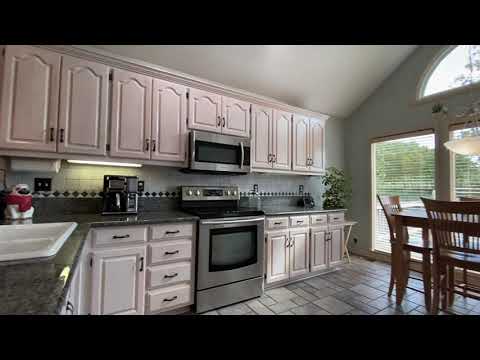 5021 Rene St, Shawnee, KS home video tour