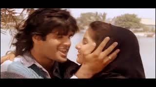 Kya Cheez Hai Mohabbat Yeh💘 Balwaan 1992 - Sunil Shetty, Divya Bharti, Subtitles 1080p Video Song