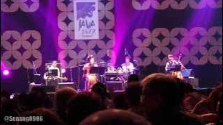 Lisa Ono - Bengawan Solo ~ Over The Rainbow @ JJF 2015 [HD]