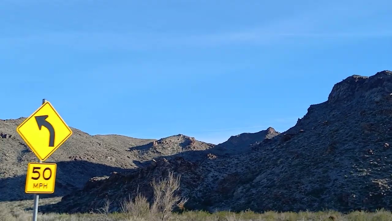 Mountain view on the way too laughlin NV 