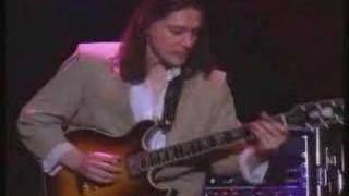 Robben Ford & The Blue Line  'She Cries'  12 Bar Blues