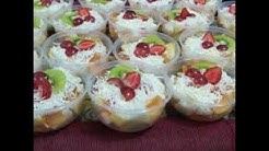 Cara membuat salad buah untuk dijual lagi mudah dan menguntungkan, Ide jualan makanan hits - Durasi: 5.23. 