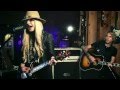 Orianthi "You don't wanna know" At: Guitar Center