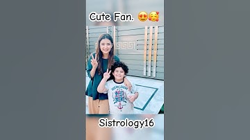 Hira meet Cute Fan ♥️😍#sistrology#hirafaisal#trending#shorts#youtubeshorts#foryou