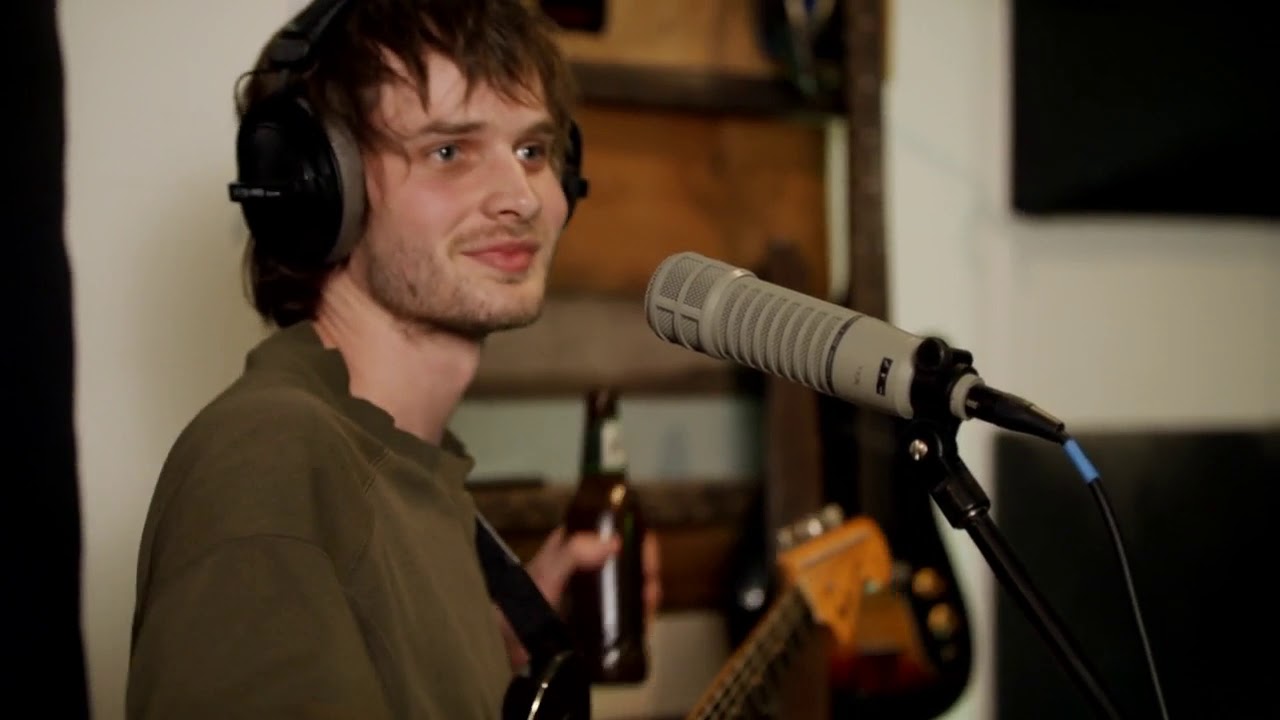 Plastic live - Leaps and Bounds Festival 2020