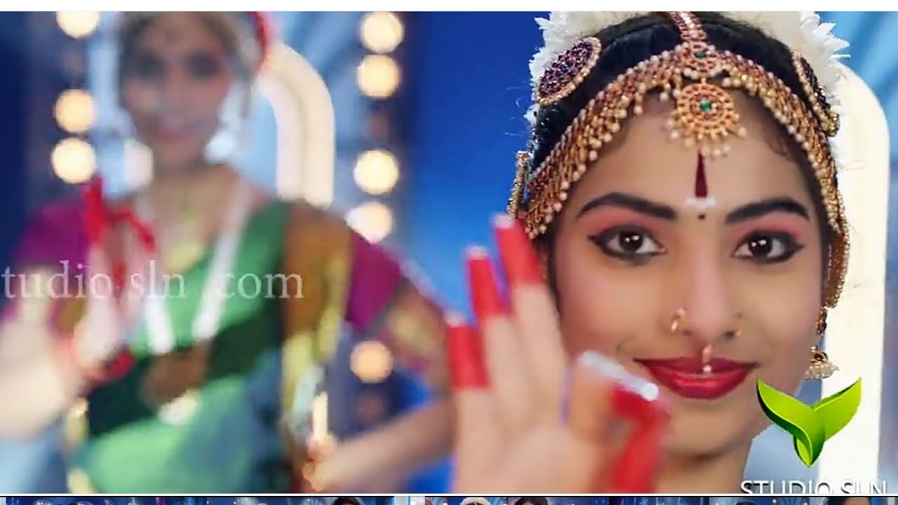 Academy students Durga and Shreshta in Chandana brother's ad shoot with TV actress Navya