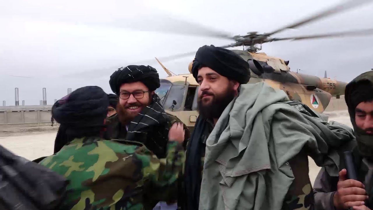 مولوی محمد یعقوب مجاهد، سرپرست وزارت دفاع ملی امارت اسلامی، به شمال کشور رفت‌