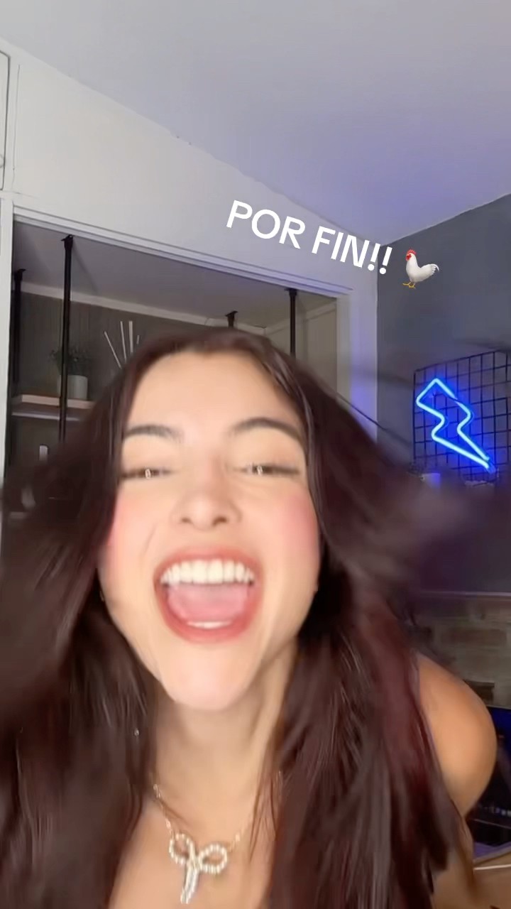 TENEMOS FECHA PARA MÍ ÁLBUM MÁS “COQUETTE” ?? “Código Rosa”
