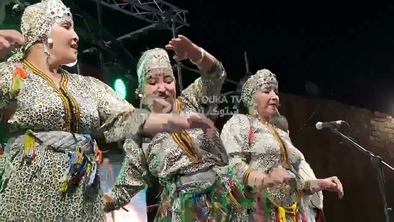 الفنان سعيد اوتاجاجات يلهب جنبات أيت باها في مهرجان ايض اناير 2975\2025