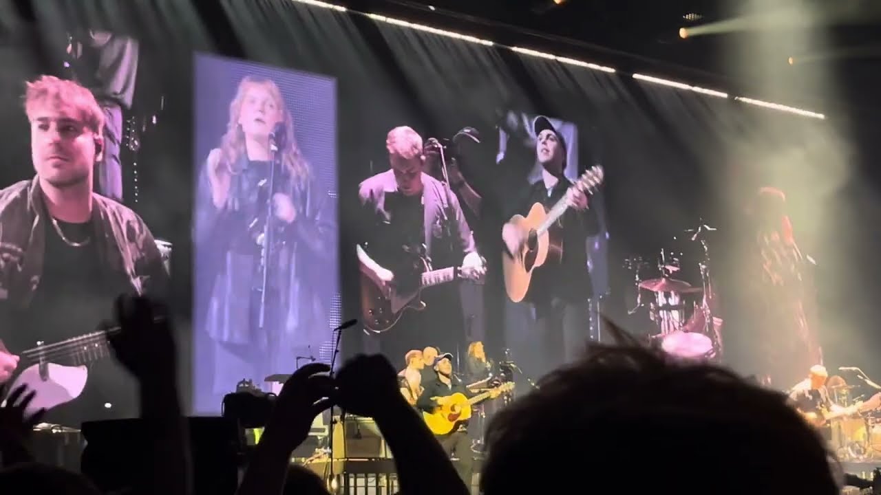 Sam Fender (Arms Length ) live Debut Dublin 2/12/24