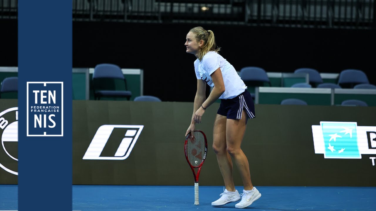 La minute bleue N°2 Billie Jean King Cup 2021 : La préparation physique | FFT