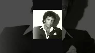 Tom Jones - little green apples...