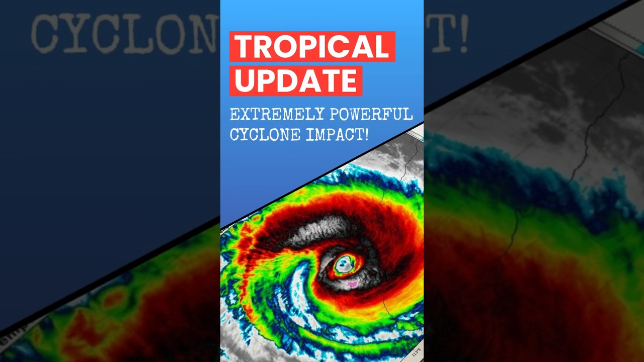 Extremely Powerful & Dangerous Cyclone Narelle Impact Now... #weather #australia #cyclone