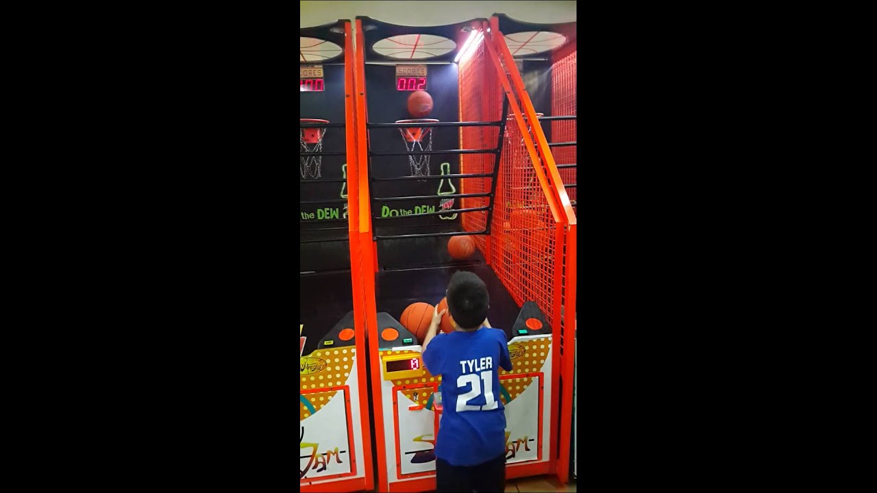 Basketball arcade game YouTube