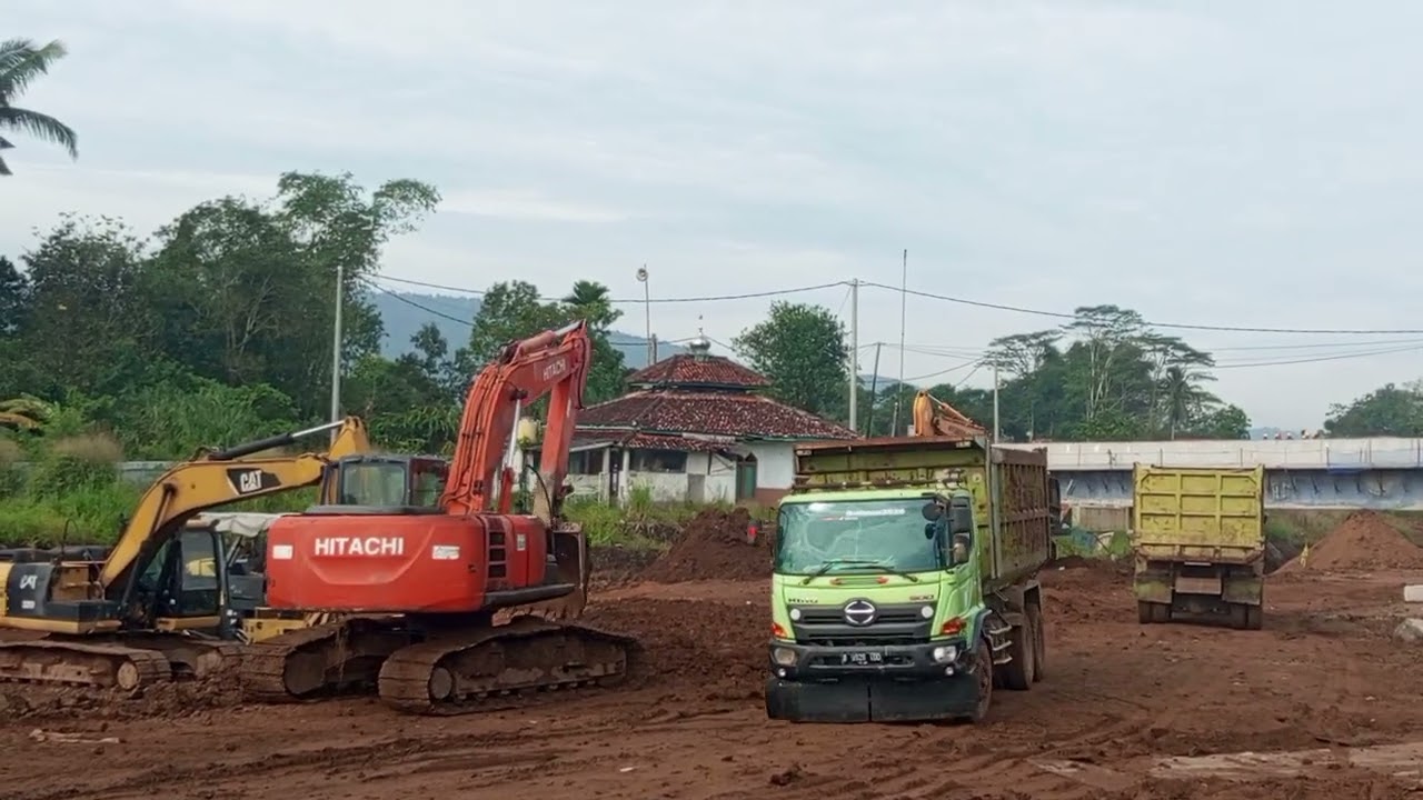 Duet excavator hiunday peat Hitachi 