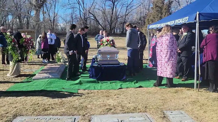 Bettie Jean Mower Carroll graveside