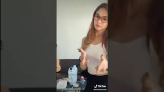 Tik Tok goyang mantap body mantul yg terahir bikin ngilu😂