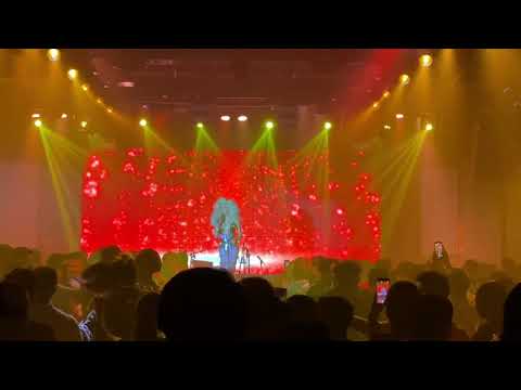 HERO MARIAH CAREY DRAG QUEEN THAILAND