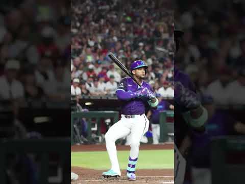 Ketel Marte does his best Soto Shuffle impression 🤣