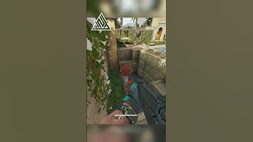 Learn to LOOK UP! #deltaforce #lookup #subscribe #dmz #pvp #clown #meme