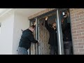 How to install an apeer door