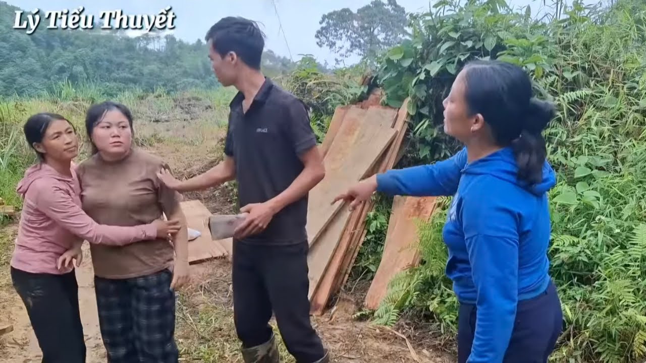 Ms. Thuyet is humiliated and works hard but is still hated by Thu Chan. Does Quang realize it?