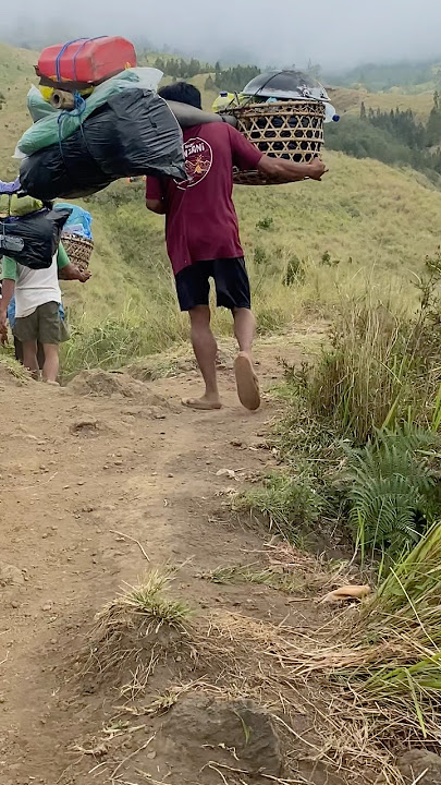 liat caranya jaln abang porter ini #porter #gunung #rinjani