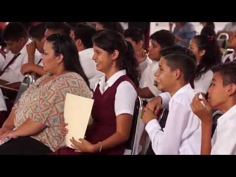 Adriana Nikte-ha Graduacion