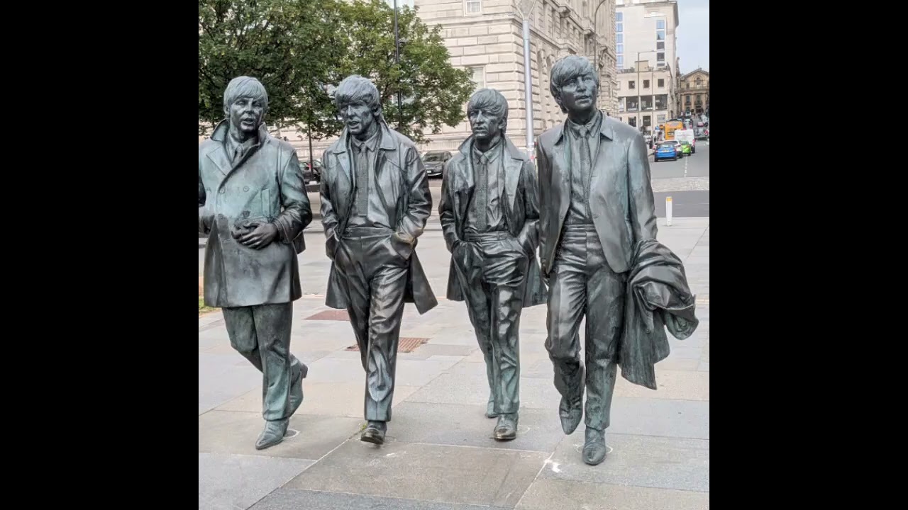 😎❤️ Killie boy finds the red and blue in Liverpool 