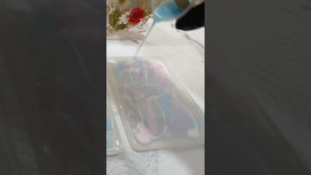 Pastel resin notebook 