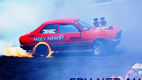 SUMMERNATS 26 - YLDTOY BLOWN V8 COROLLA BURNOUT