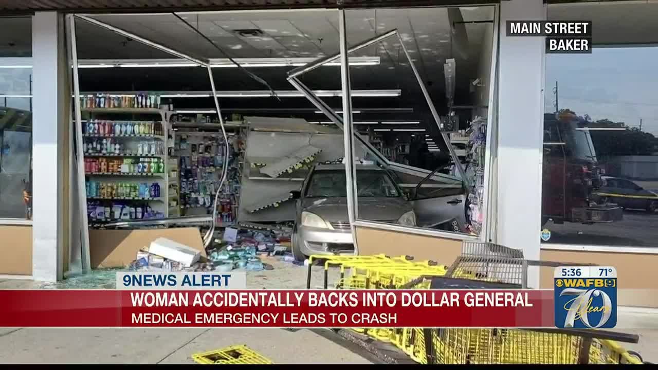 Woman accidentally backs her car into Dollar General - YouTube