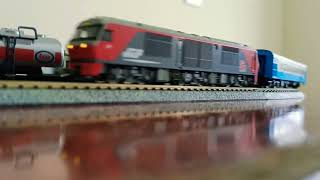 [台鐵自家線]JR貨物DF200型柴電機車牽引復興號車廂//鐵道模型//Toys Train view in house