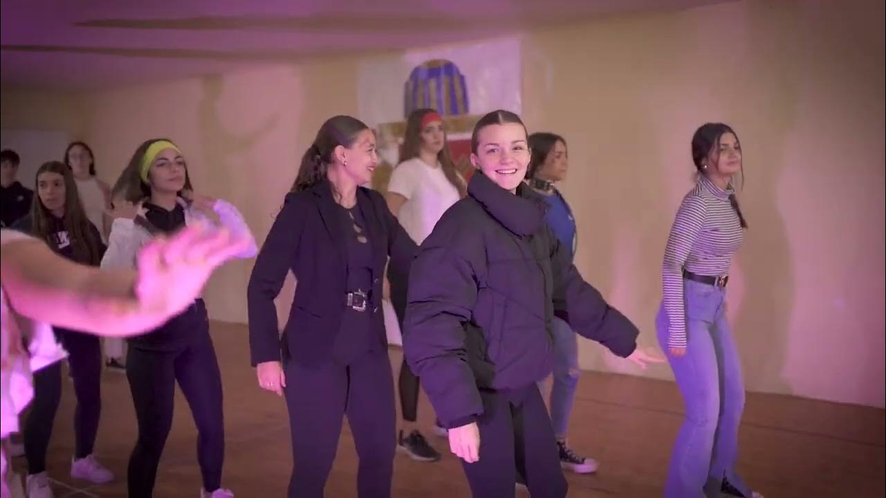 Baile de halloween 2023 youtube
