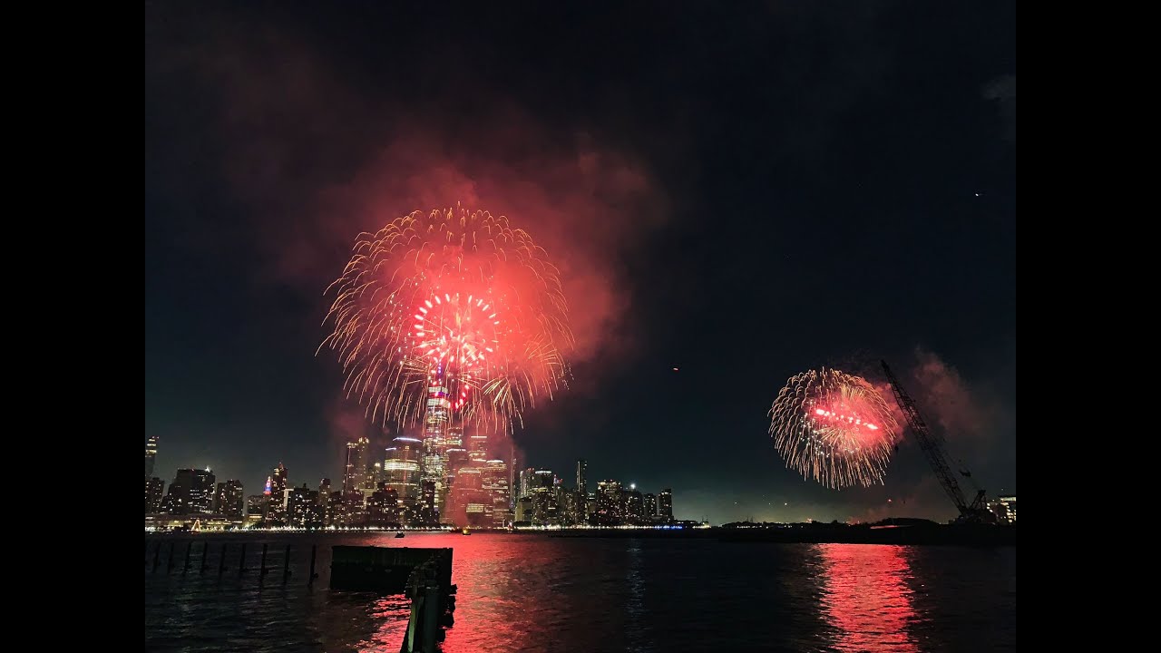 4th July Fireworks over Hudson River Jersey CityNJ,USAFULL SHOW 