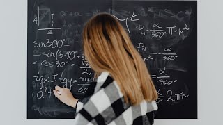 Gamma Functions: The Factorial's Missing Piece