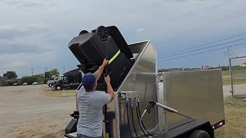Manual Lift, Low Cost, Trash Can Cleaning Trailer