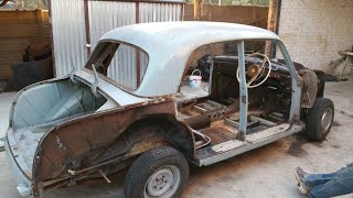 Restoring a 1958 Mercedes Benz 190 ponton - In South Africa #ClassicCars