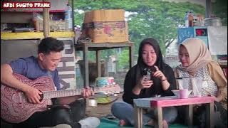 NGAMEN DI DEPAN CEWEK ! CEWEKNYA LANGSUNG TERSIPU MALU GUYS