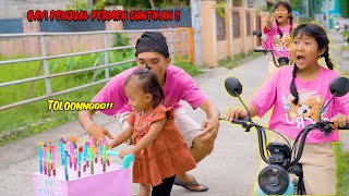 BAYI LUCU PENJUAL PERMEN SUNTIKAN BERDARAH DI CUL1K !! UNTUNG RERE LIHAT