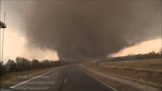 Mapleton, IA Tornado and Damage RAW (April 9, 2011)