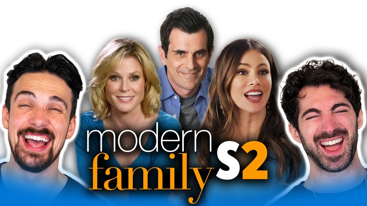 BINGING *MODERN FAMILY* | most wholesome show we've ever seen